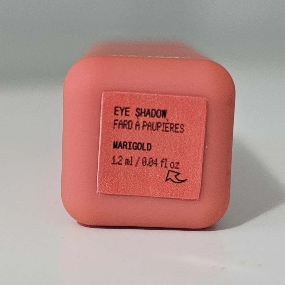 🟠 4 for $25 🟠 ABOUT-FACE MATTE FLUID EYE PAINT - MARIGOLD